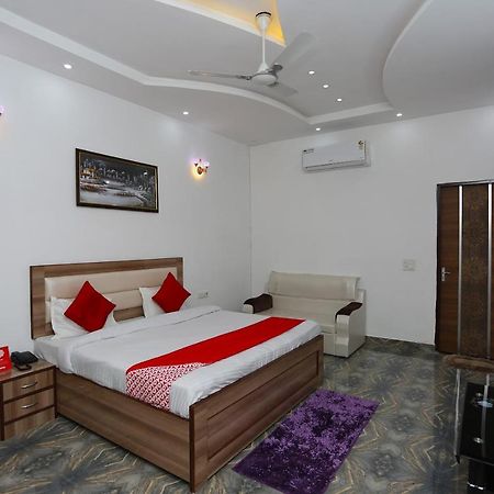 Hotel Rest Palace Agra  Exteriér fotografie